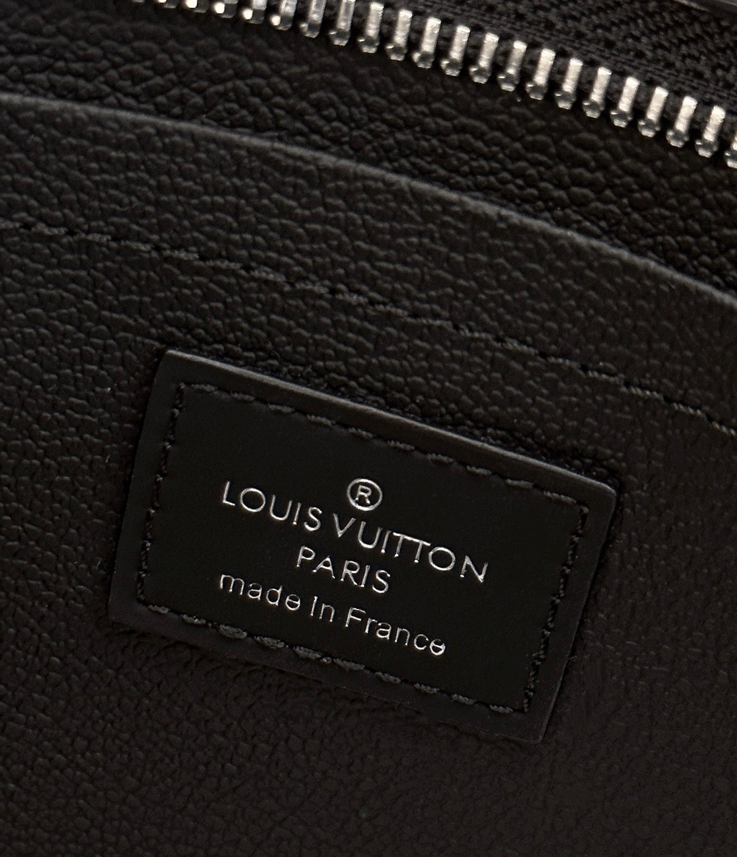 Pochette Lv