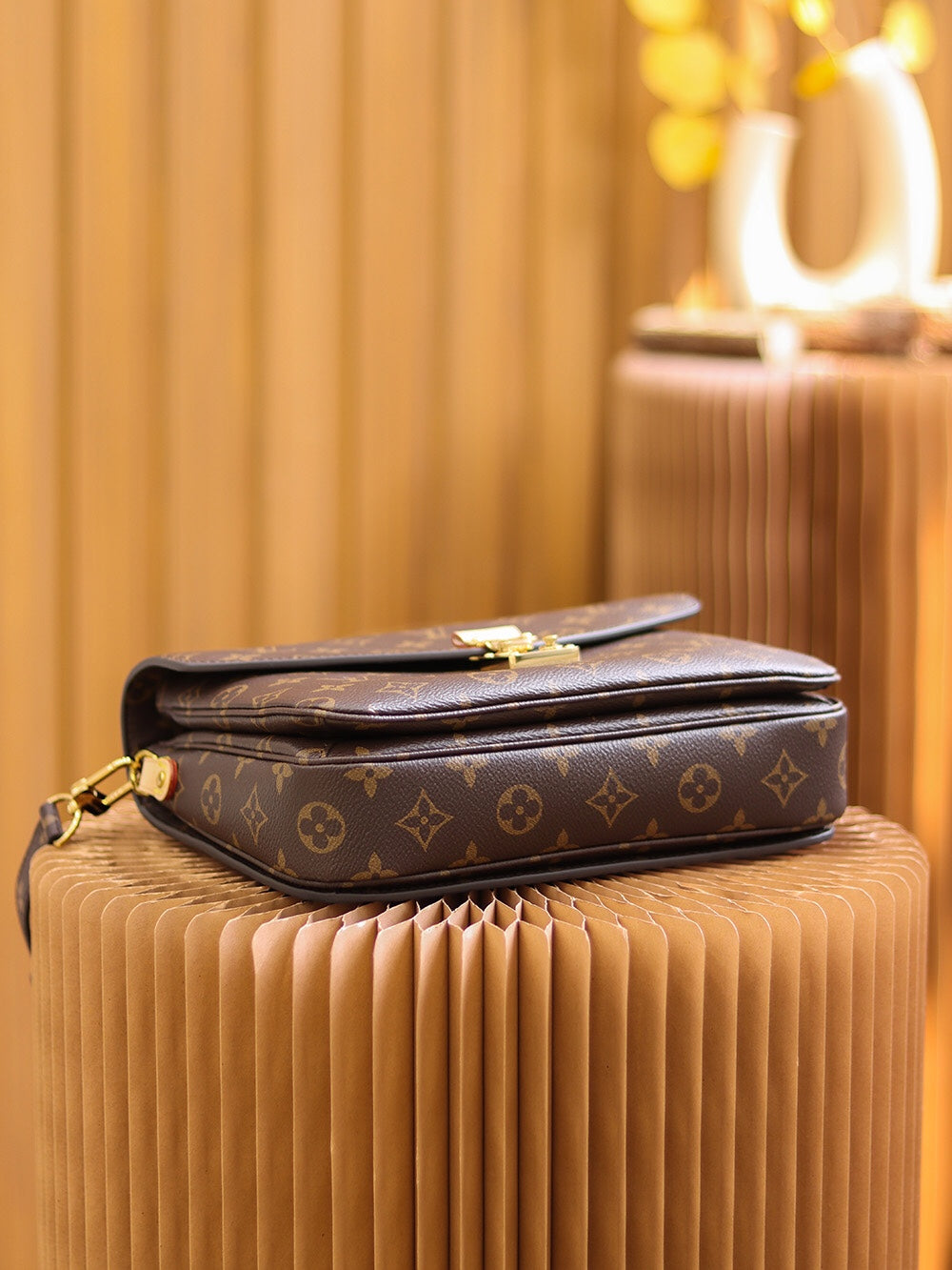 Bag Louis vuitton Metis