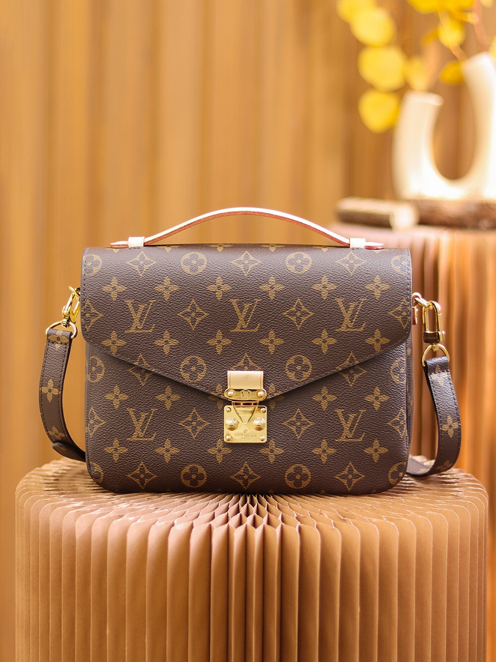 Louis Vuitton Métis
