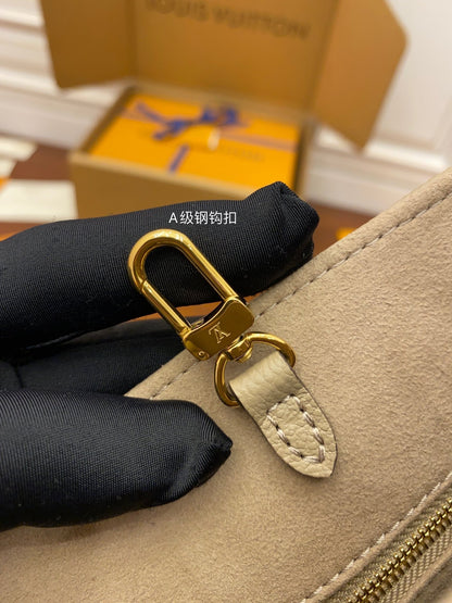 Louis Vuitton bag