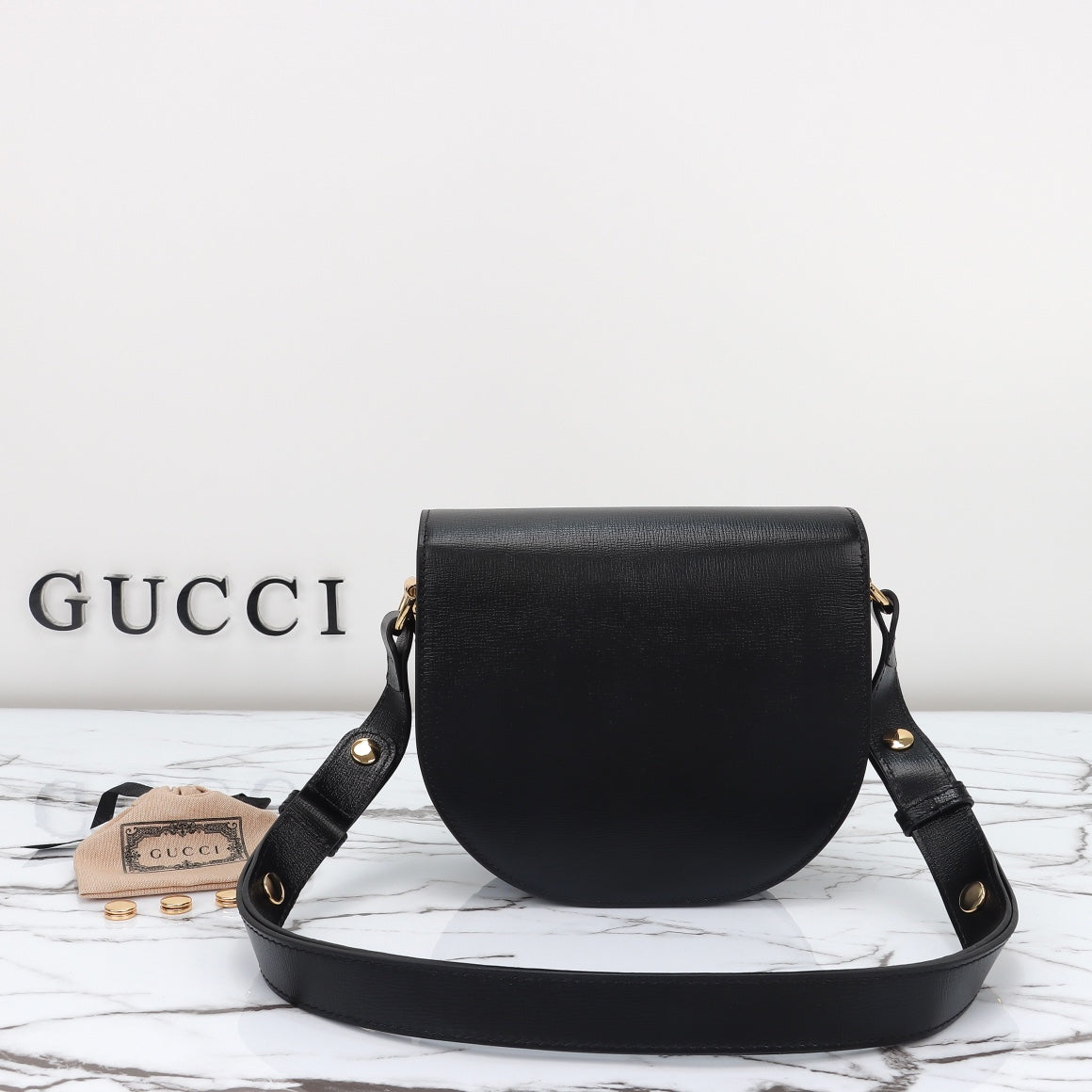 Gucci 19