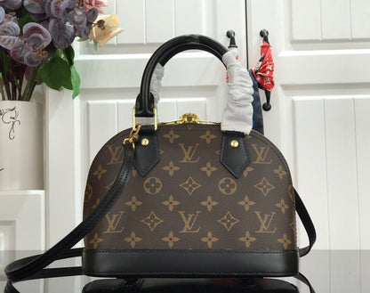 Bag Louis vuitton ALMA