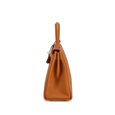 Hermès Gold Togo Kelly 25 Retourne Gold Hardware, 2020
