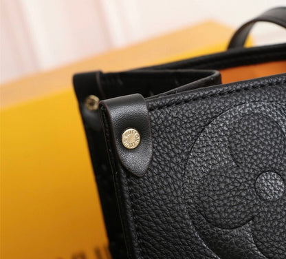 Bag Louis vuitton ONTHEGO MM