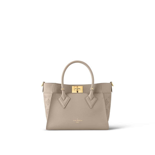 Bag Louis vuitton tote On My Side PM